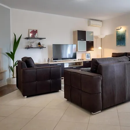 Casa Ninetta Bale-valle * באלה
