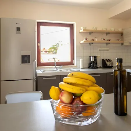 Casa Ninetta Bale-valle באלה